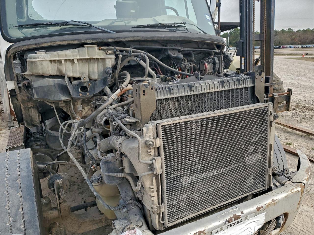 2011 FREIGHTLINER BUSINESS CLASS M2 TRUCK CAB ANDCHASSIS photo 9