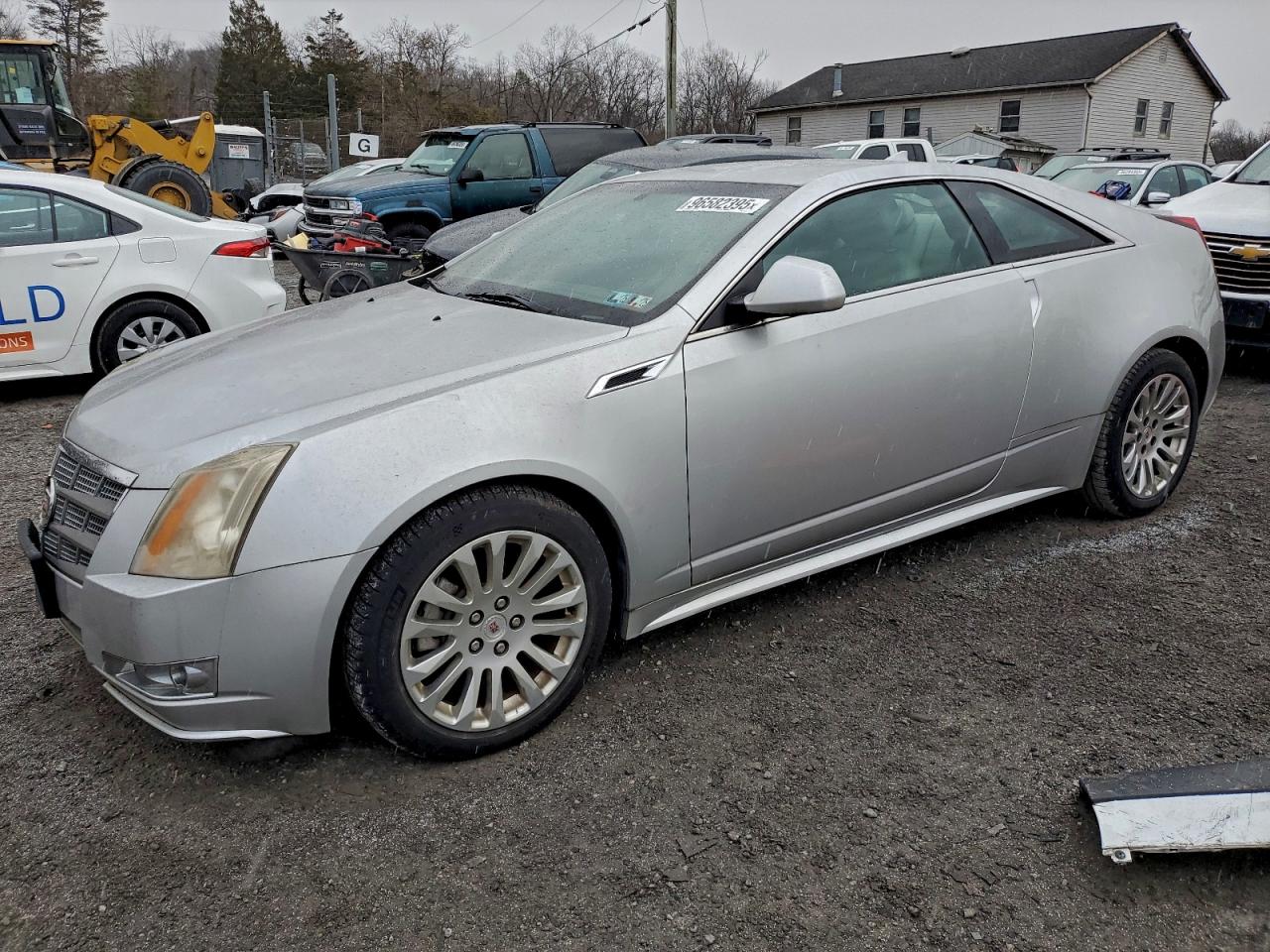 2011 CADILLAC CTS PERFORMANCE COLLECTION — MINOR DENT/SCRATCHES damage — photo 1