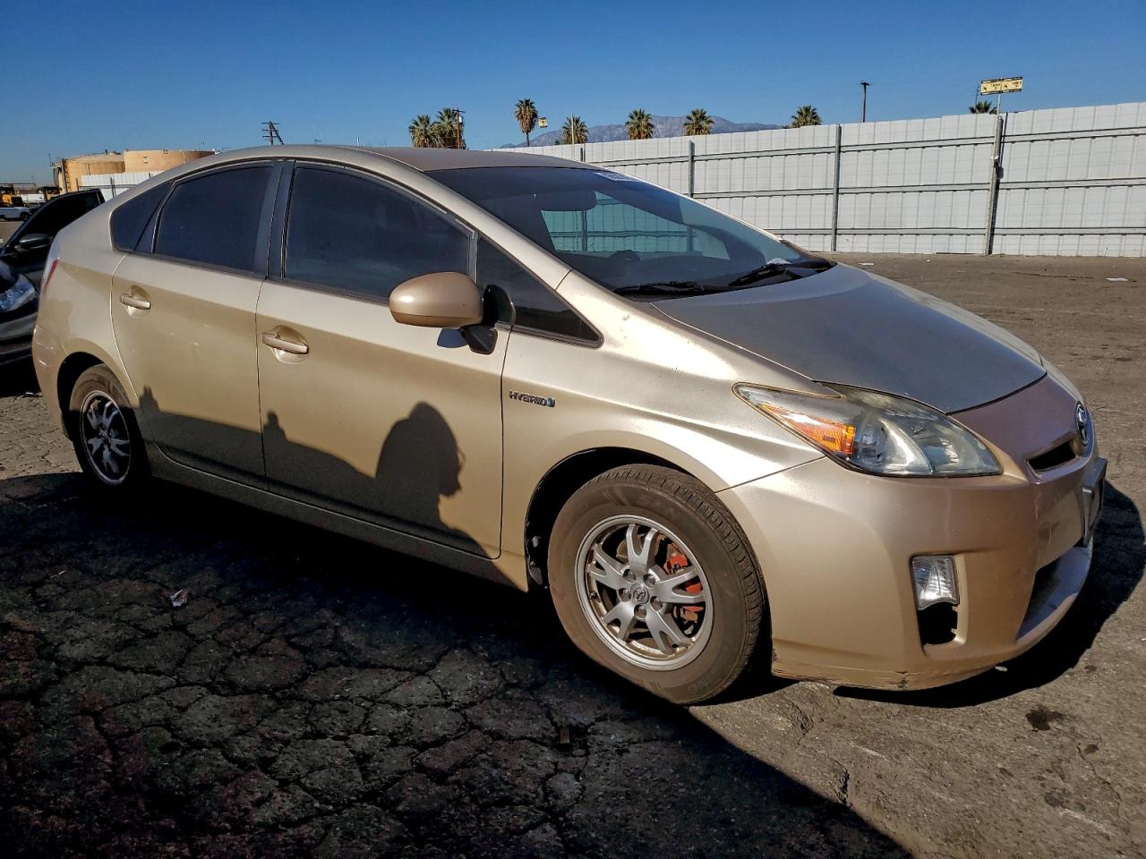 2010 TOYOTA PRIUS photo 7