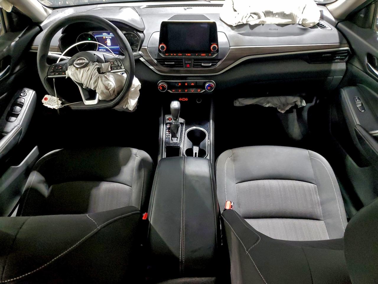 2024 NISSAN ALTIMA SV photo 15