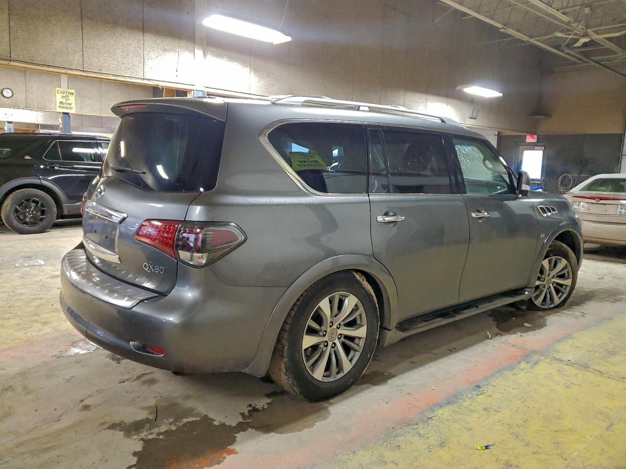 2017 INFINITI QX80 BASE photo 3