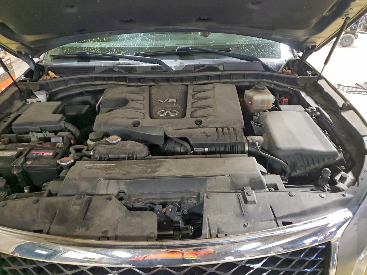 2017 INFINITI QX80 BASE photo 12