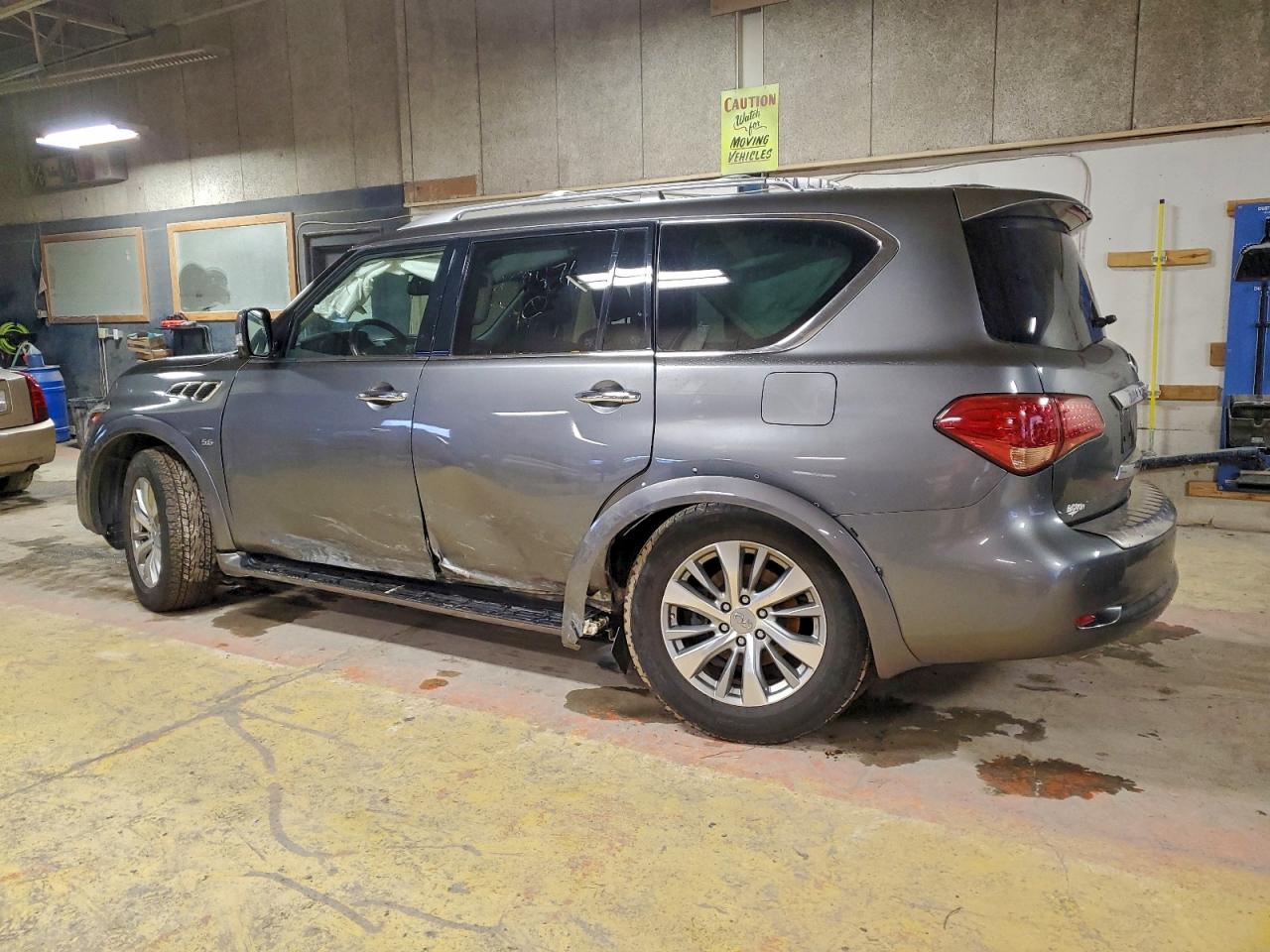 2017 INFINITI QX80 BASE photo 2