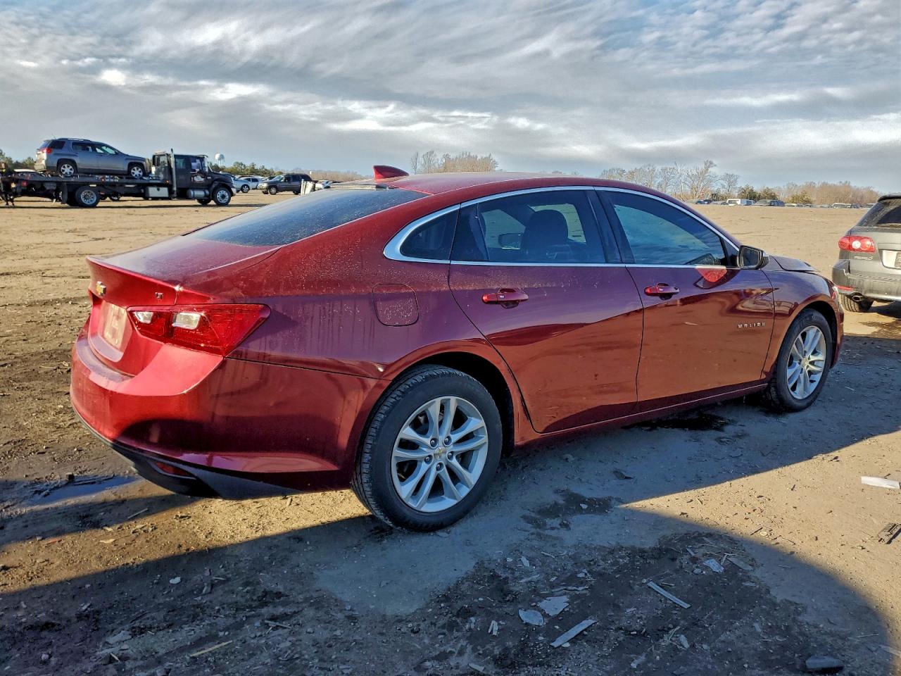 2017 CHEVROLET MALIBU LT photo 3