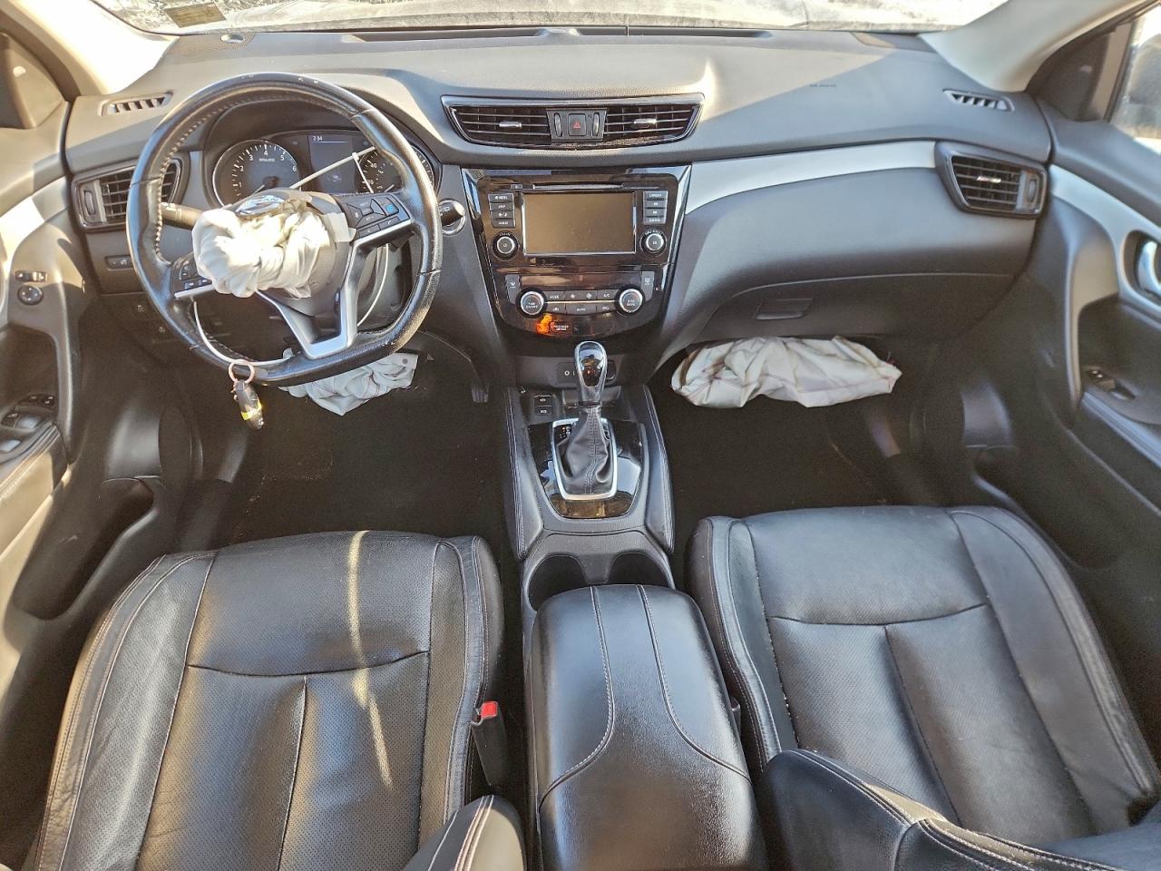 2020 NISSAN ROGUE SPORT S photo 8