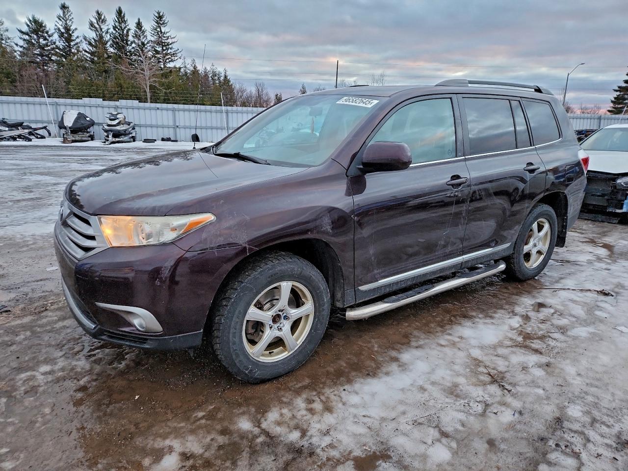 2013 TOYOTA HIGHLANDER
