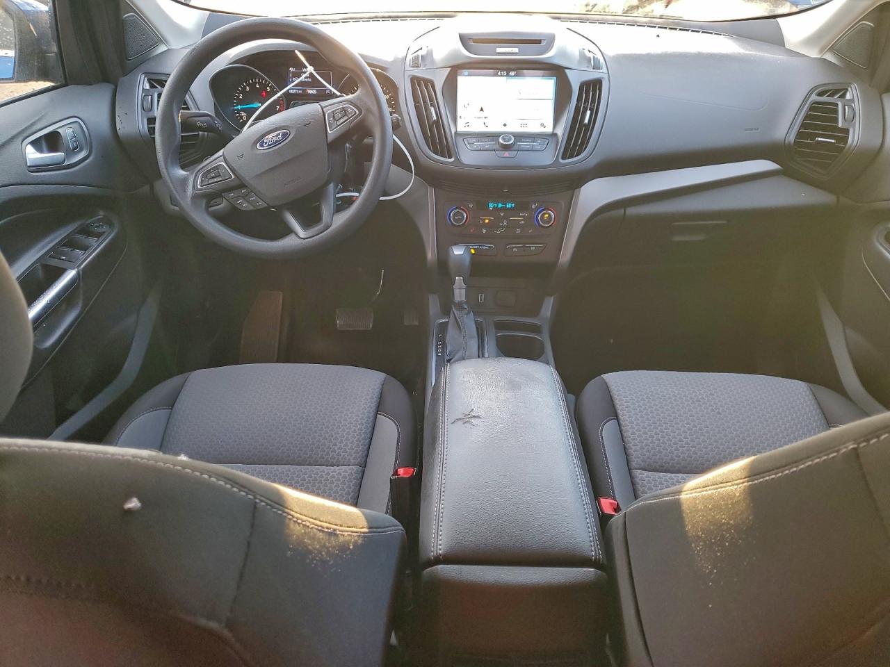 2017 FORD ESCAPE SE photo 8