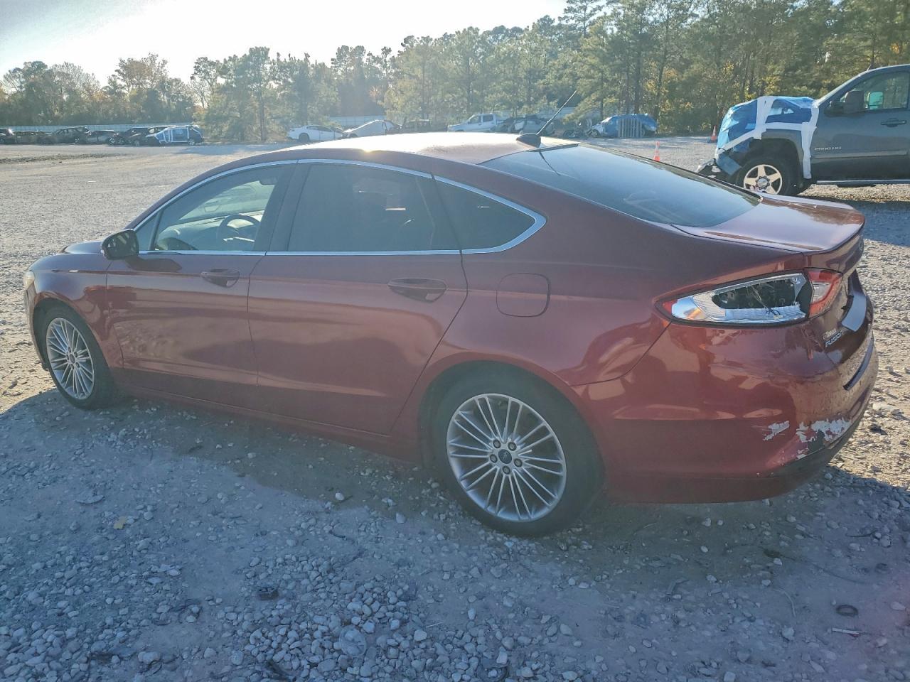 2016 FORD FUSION SE photo 2