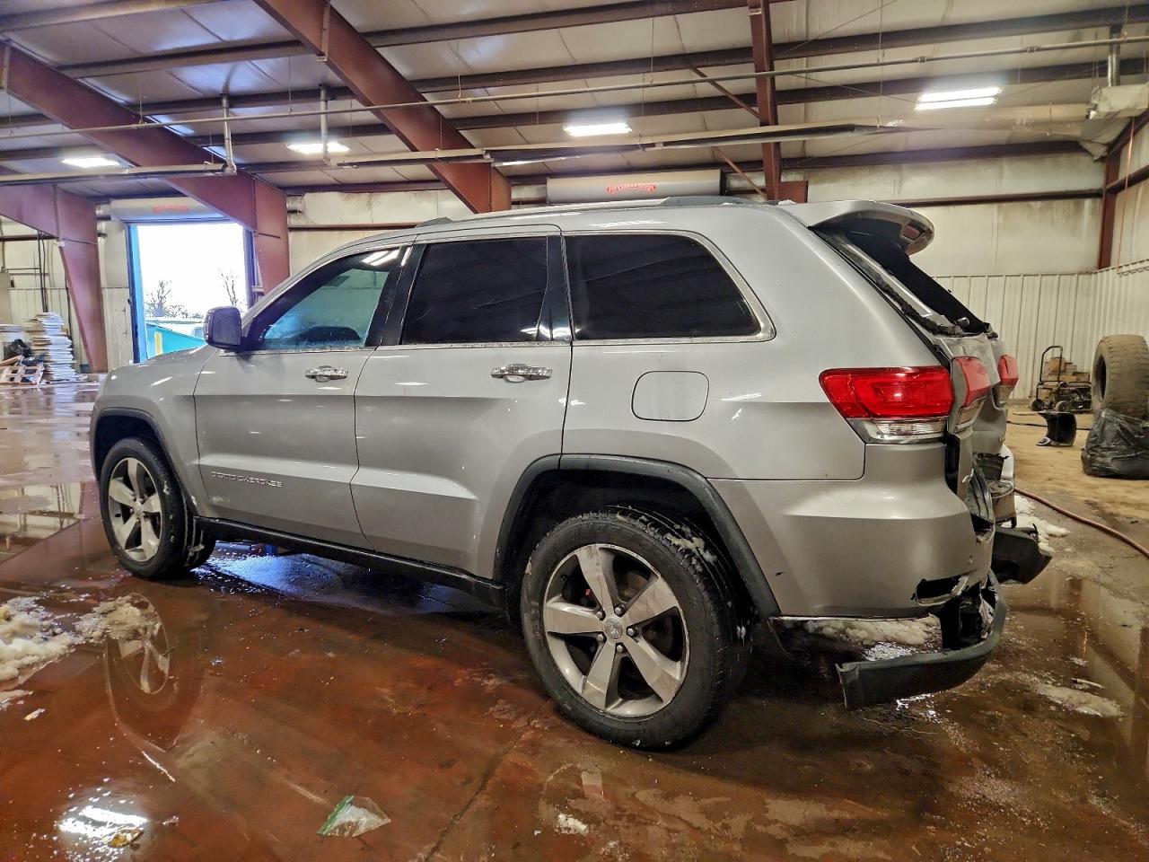 2015 JEEP GRAND CHEROKEE LIMITED photo 2