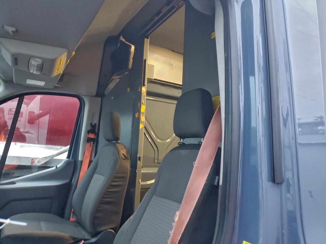 2020 FORD TRANSIT 250 DELIVERY VAN photo 6