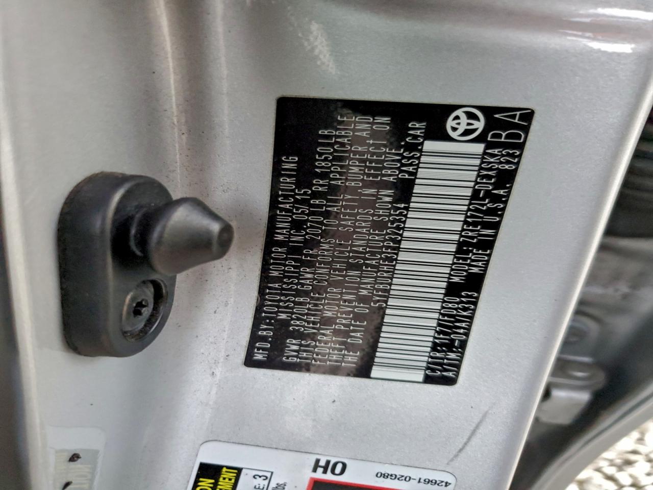 2015 TOYOTA COROLLA L photo 12