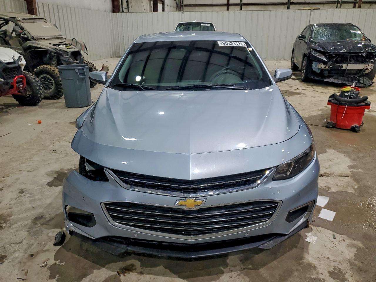 2017 CHEVROLET MALIBU PREMIER photo 5
