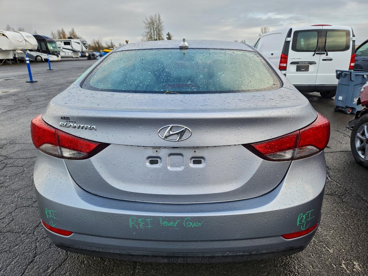 2016 HYUNDAI ELANTRA SE photo 6
