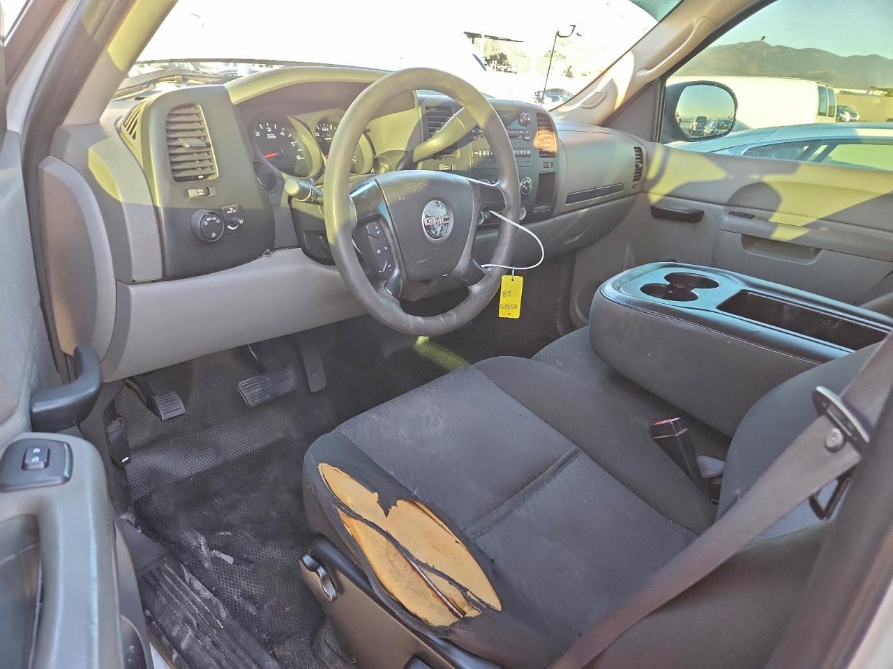 2011 GMC SIERRA C1500 photo 8