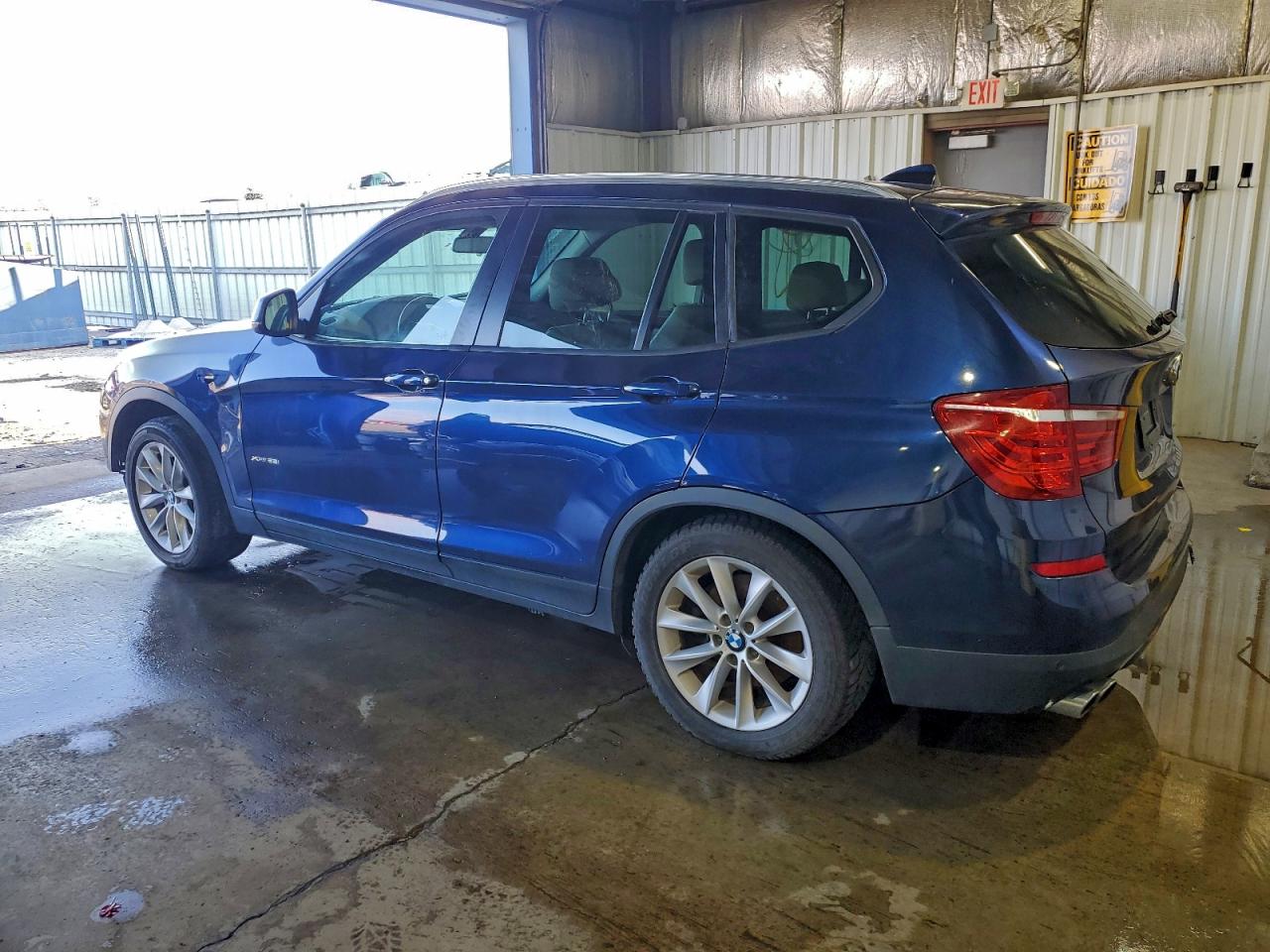 2015 BMW X3 XDRIVE28I photo 2