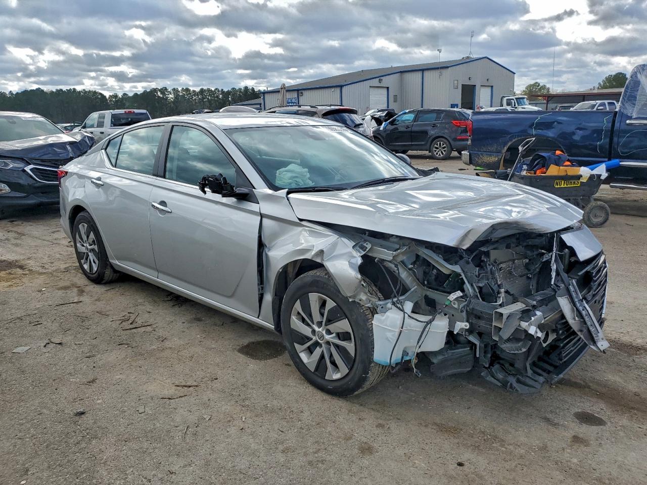 2024 NISSAN ALTIMA 2.5 S photo 4