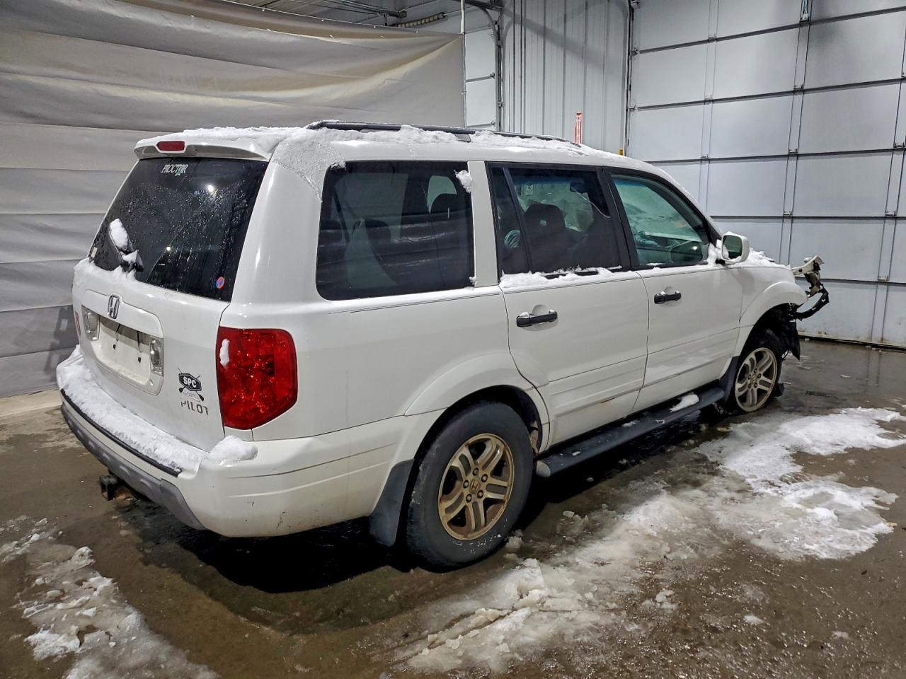 2004 HONDA PILOT EX photo 3