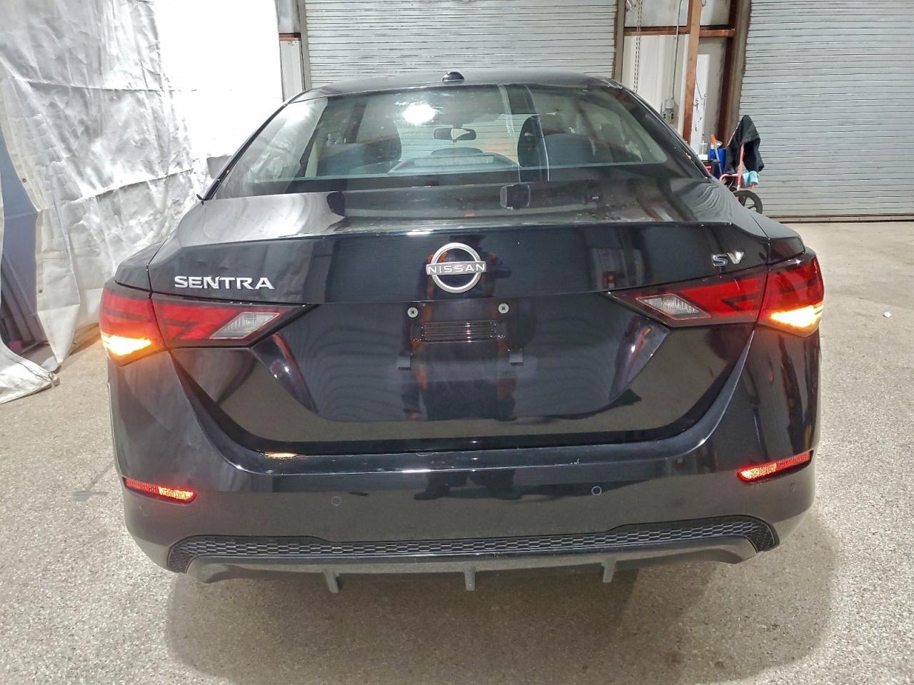 2024 NISSAN SENTRA SV photo 6