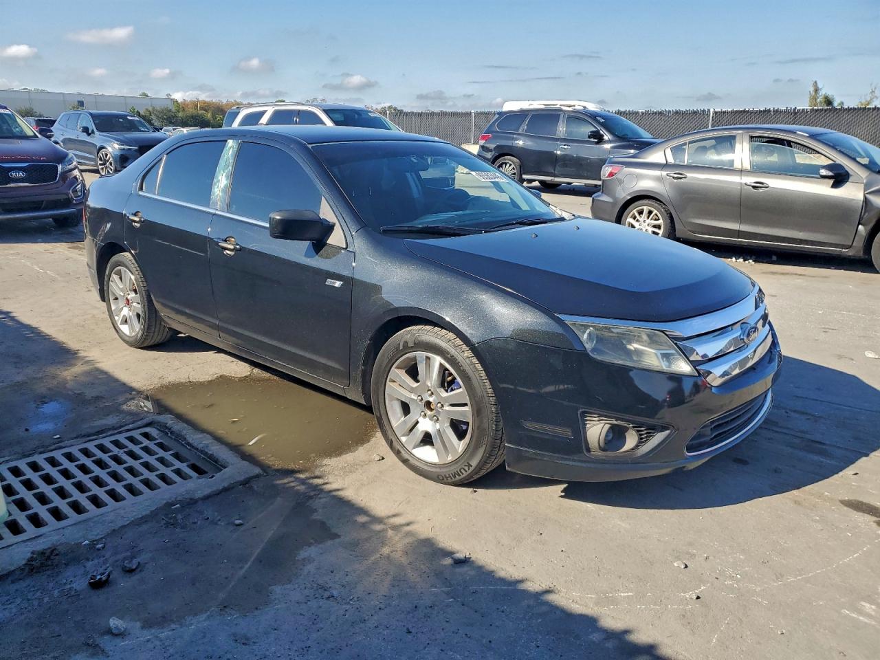 2010 FORD FUSION SE photo 4