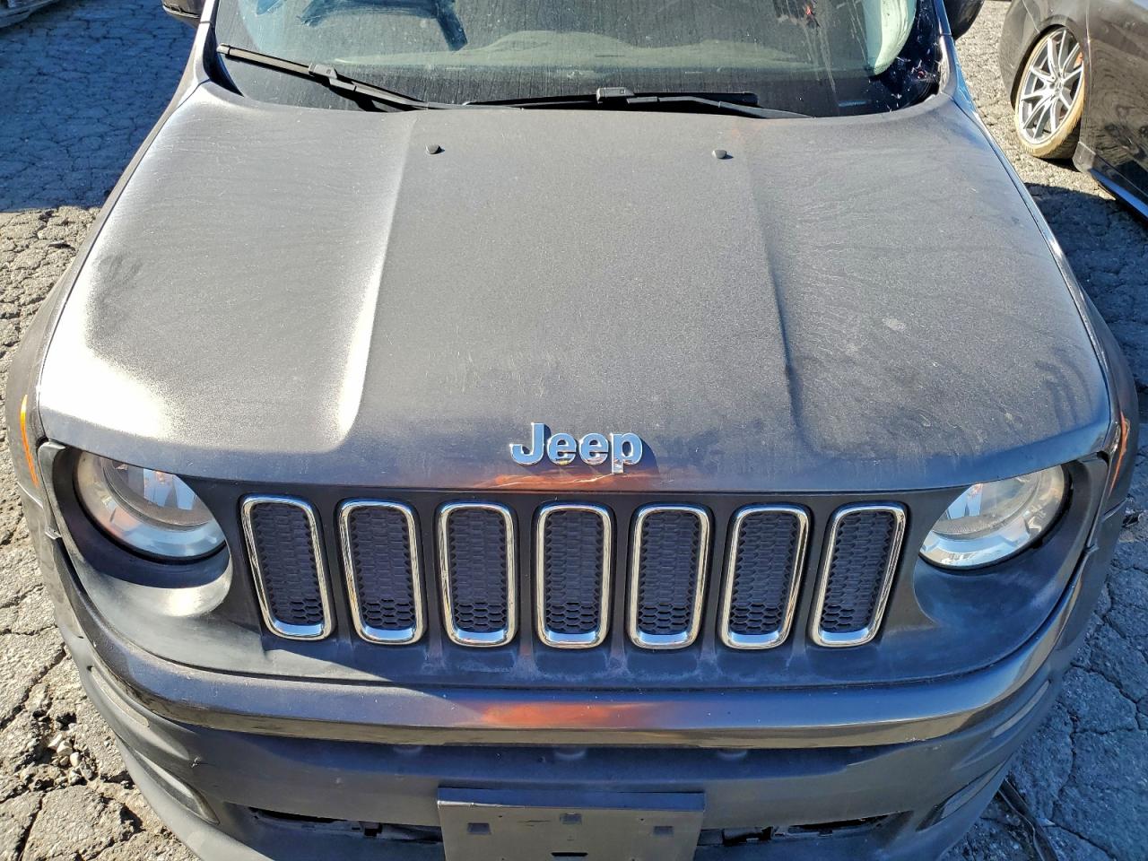 2017 JEEP RENEGADE LATITUDE photo 11