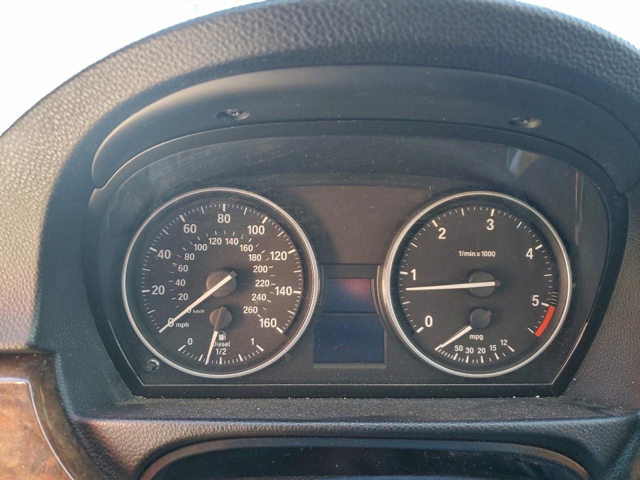 2010 BMW 335 D photo 9