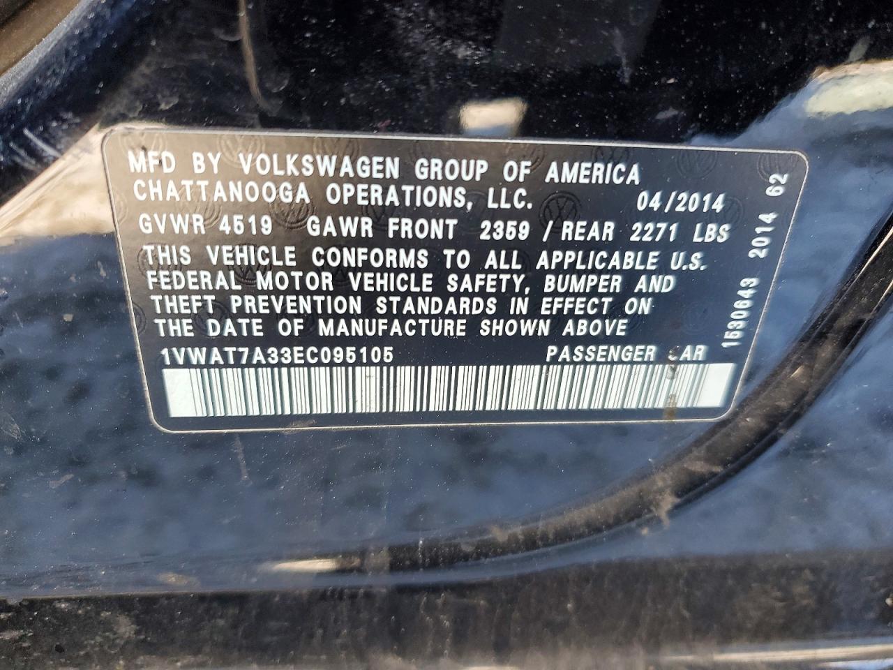 2014 VOLKSWAGEN PASSAT S photo 13