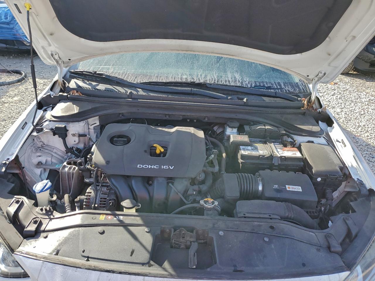 2017 HYUNDAI ELANTRA SE photo 11
