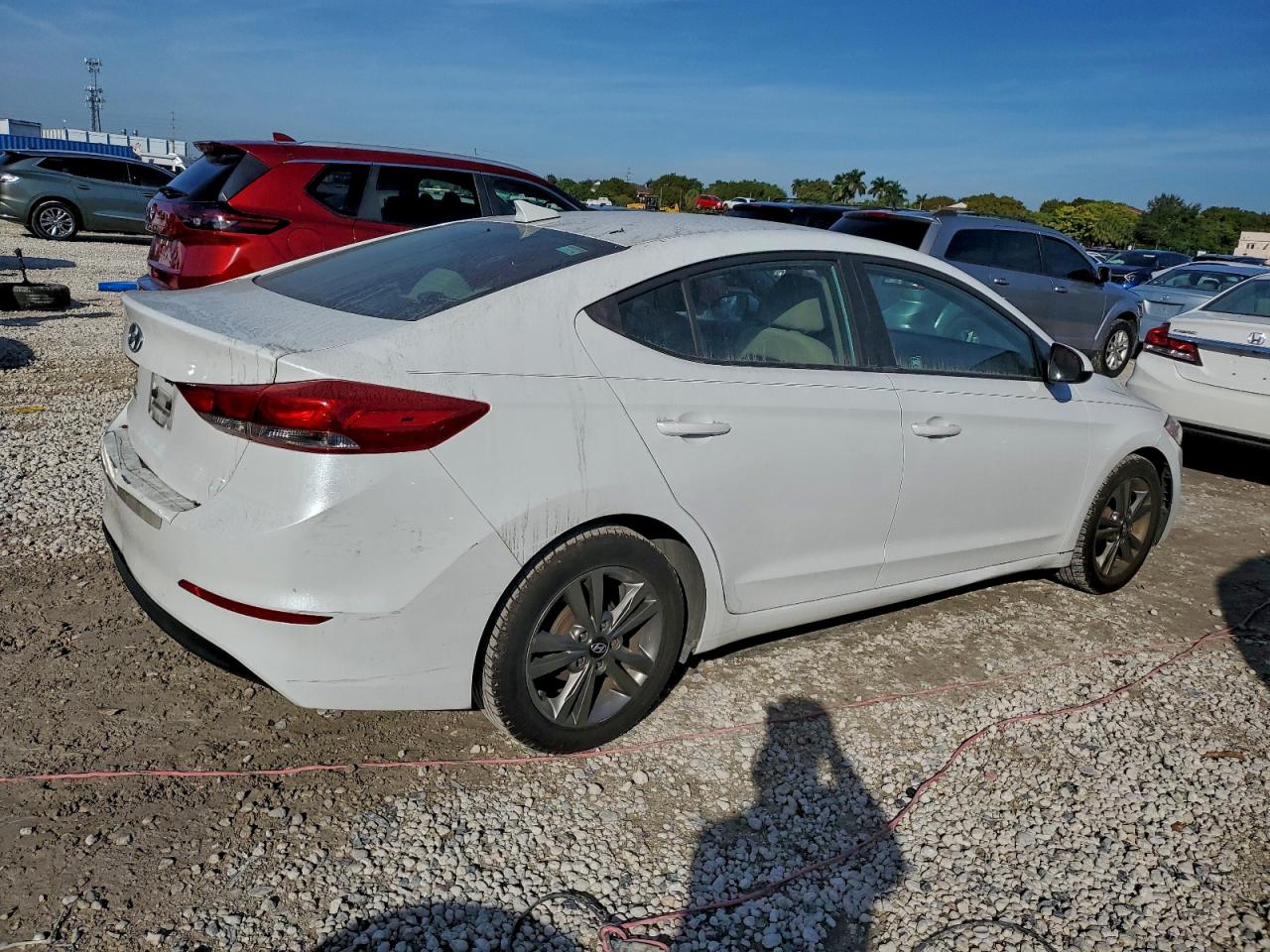 2017 HYUNDAI ELANTRA SE photo 3