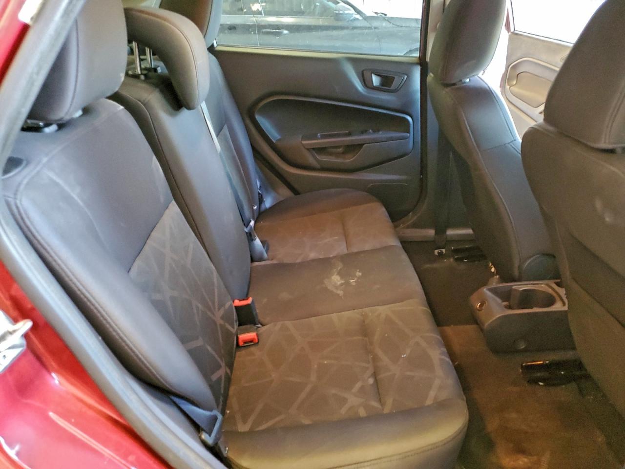 2011 FORD FIESTA SEL photo 10