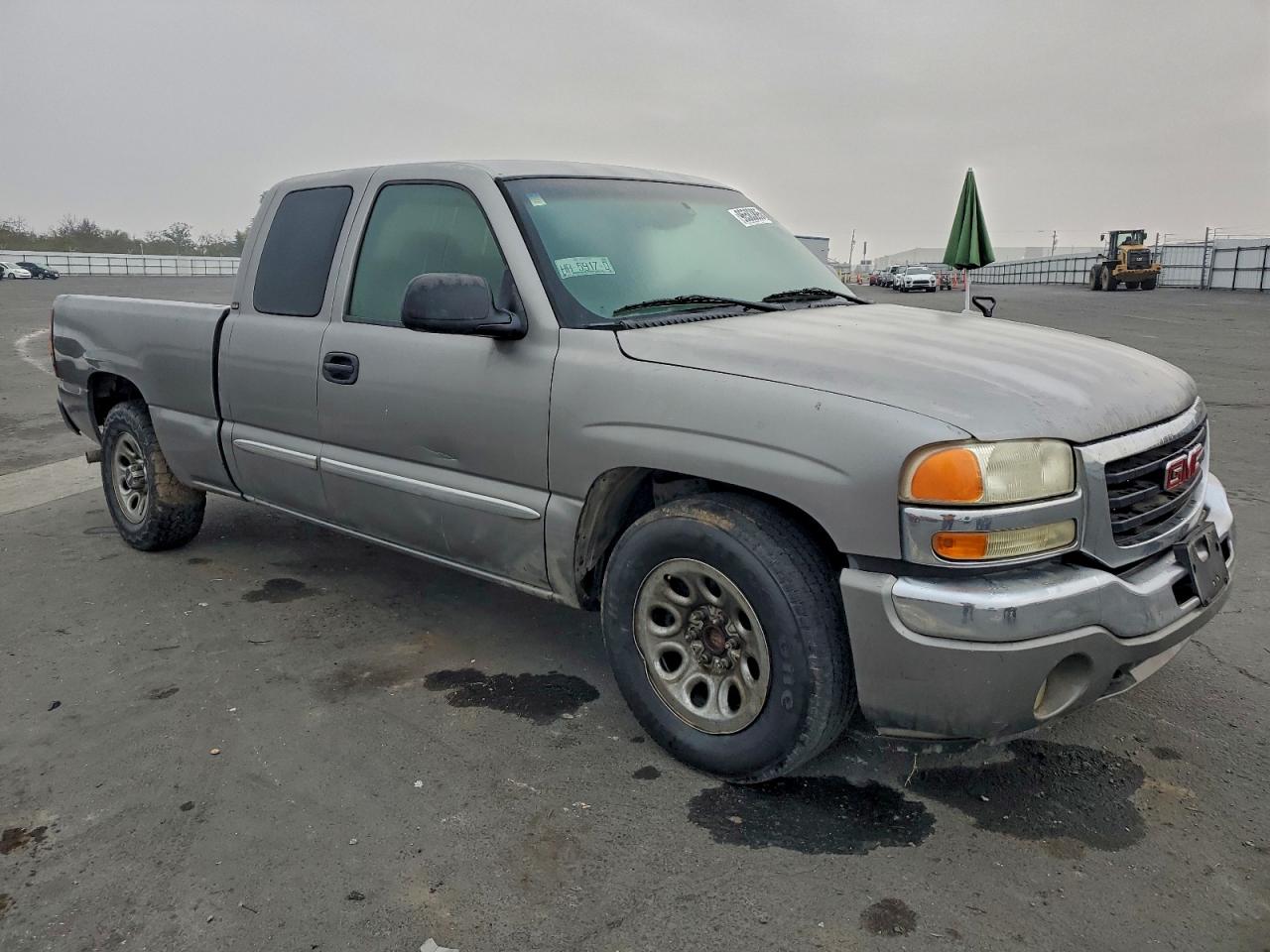 2006 GMC NEW SIERRA C1500 photo 4