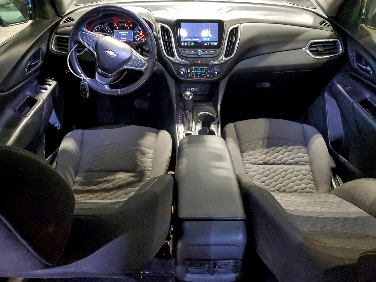 2019 CHEVROLET EQUINOX LT photo 8