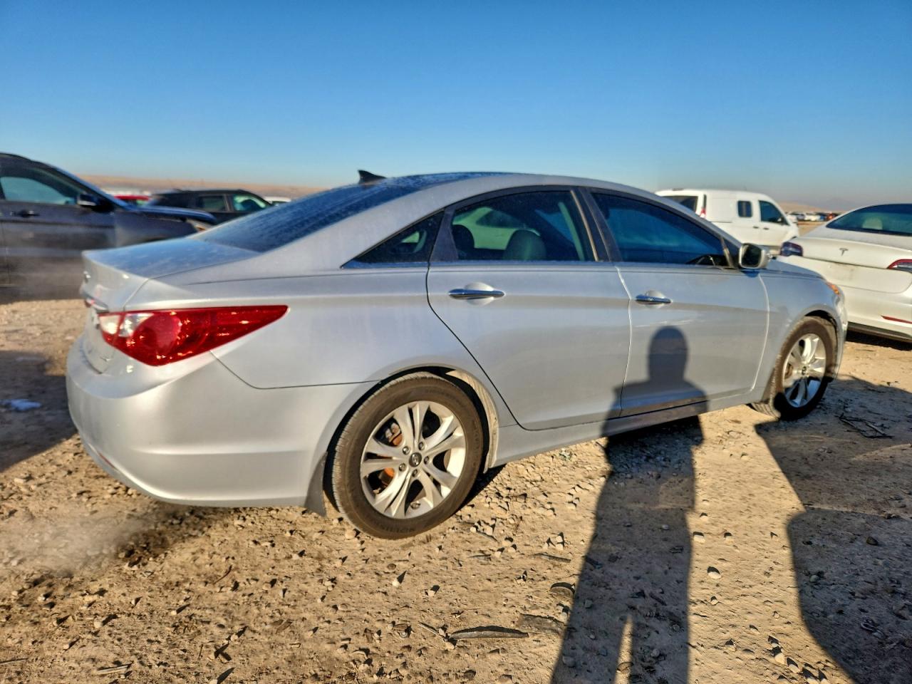 2013 HYUNDAI SONATA SE photo 3
