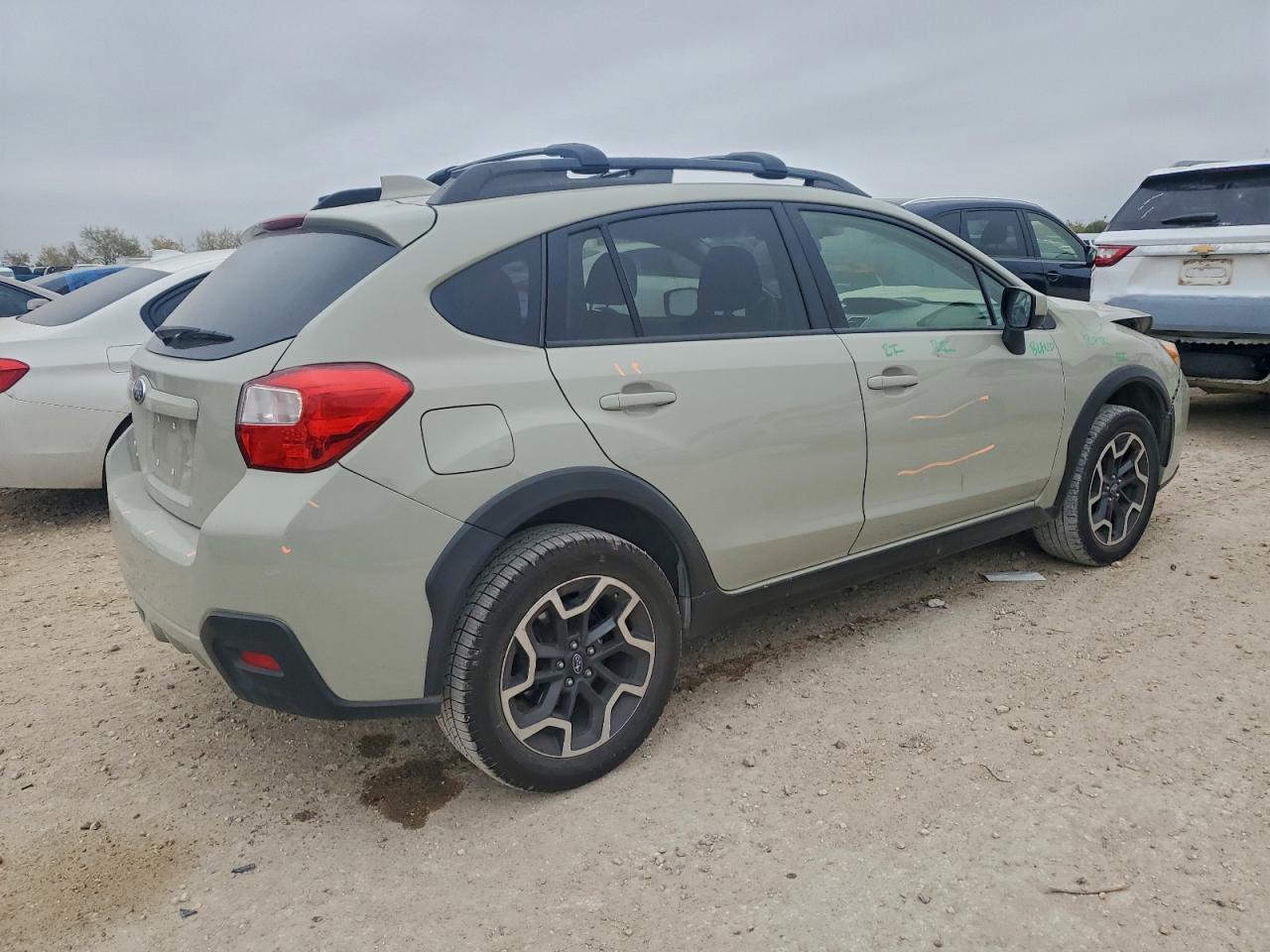 2017 SUBARU CROSSTREK PREMIUM photo 3