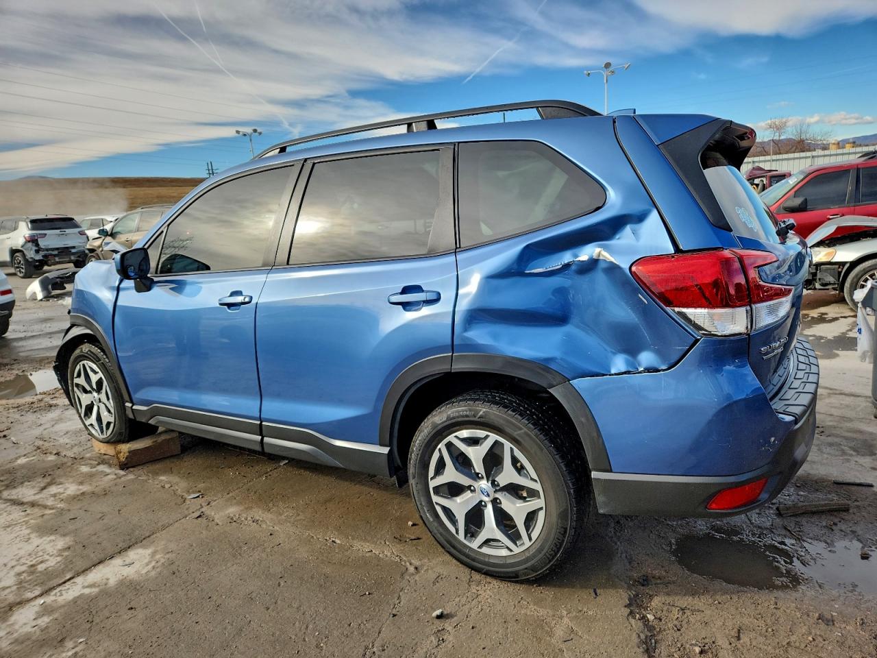 2020 SUBARU FORESTER PREMIUM photo 2