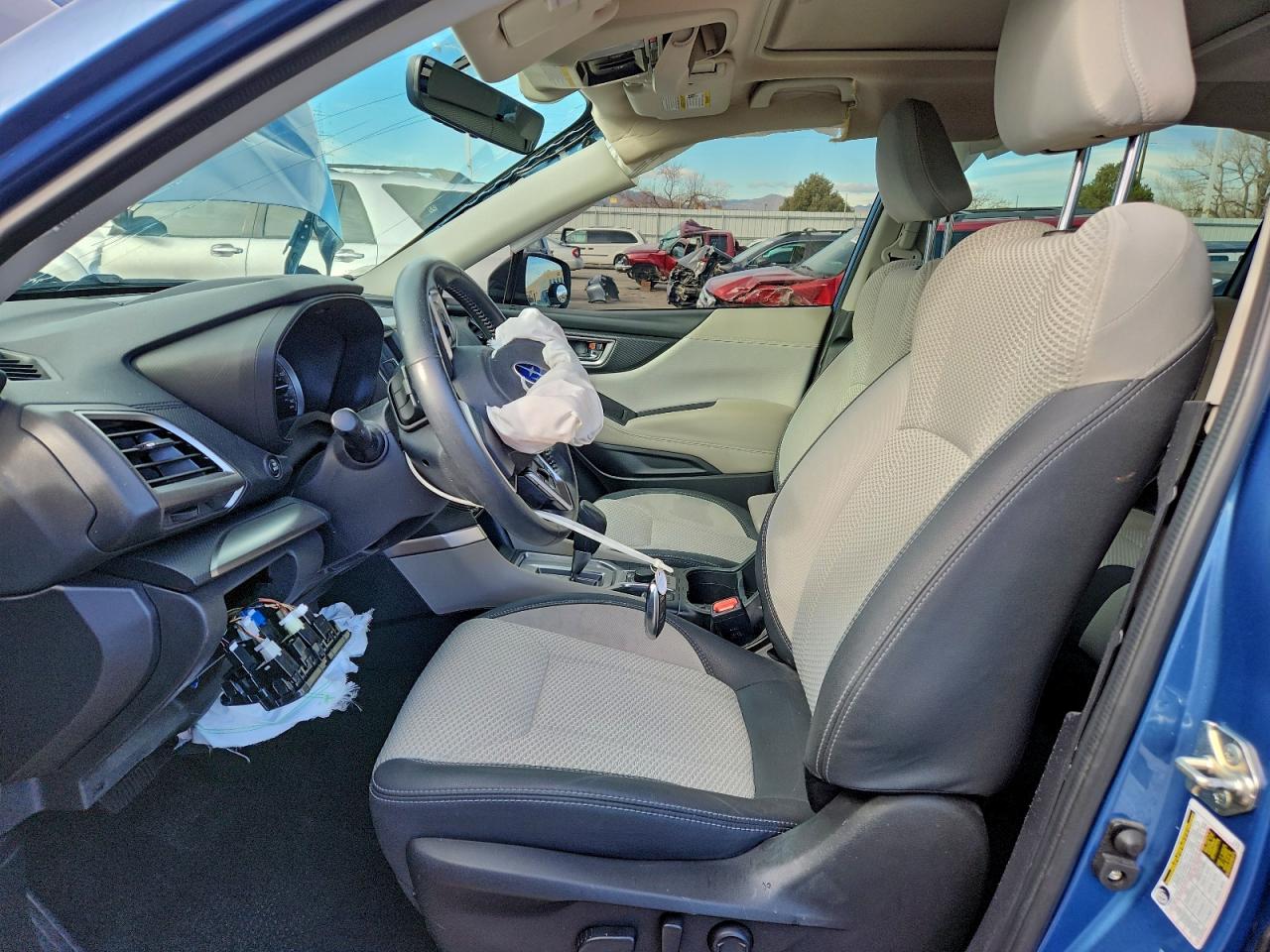 2020 SUBARU FORESTER PREMIUM photo 7