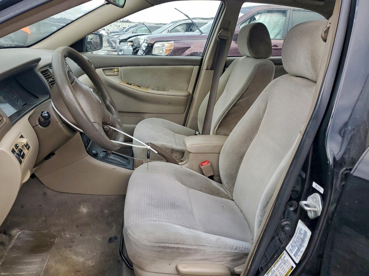 2007 TOYOTA COROLLA CE photo 7