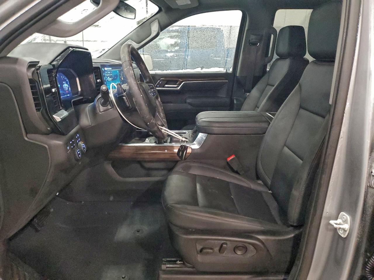 2025 CHEVROLET SILVERADO K1500 RST photo 7