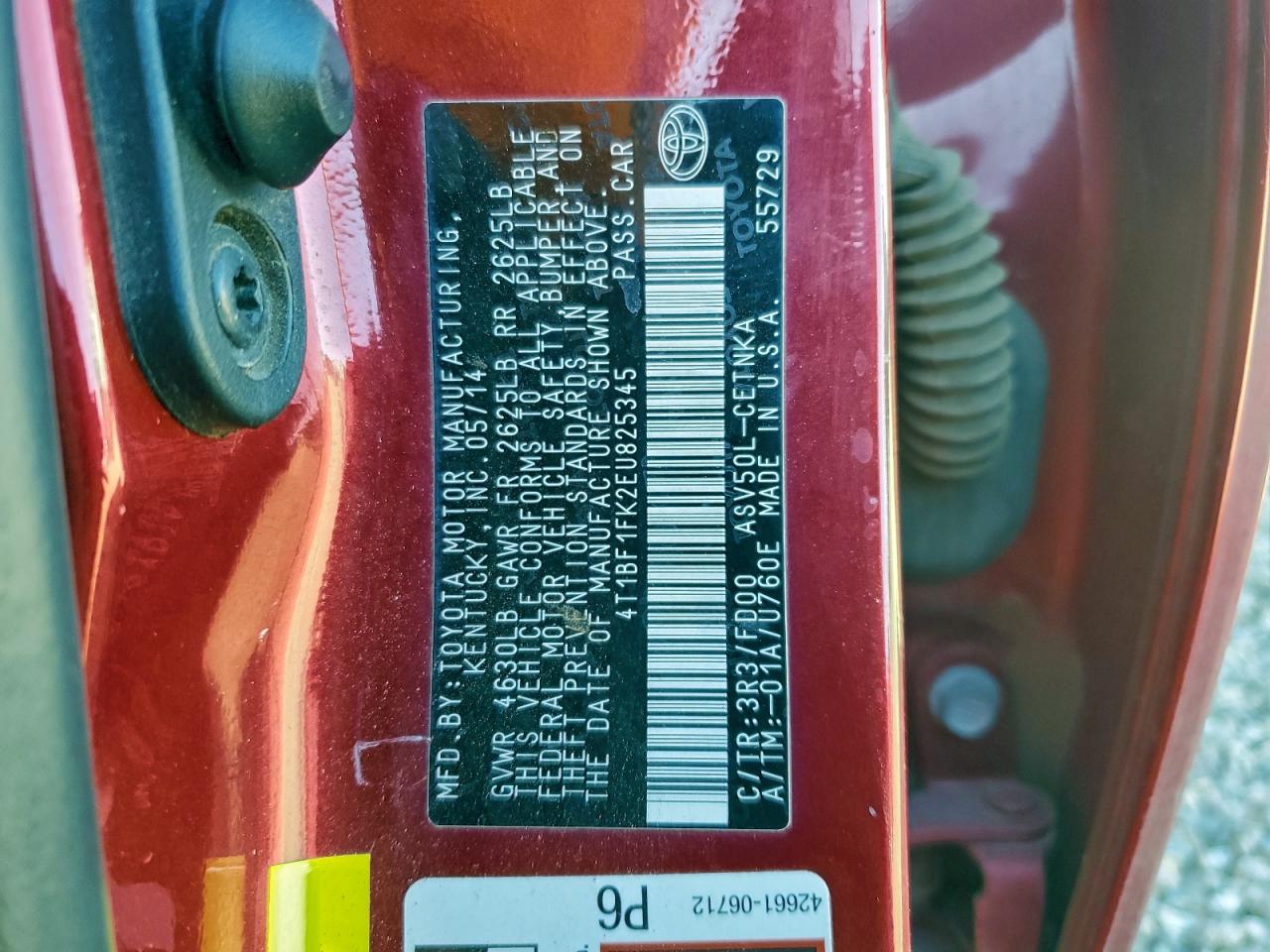 2014 TOYOTA CAMRY LE photo 12