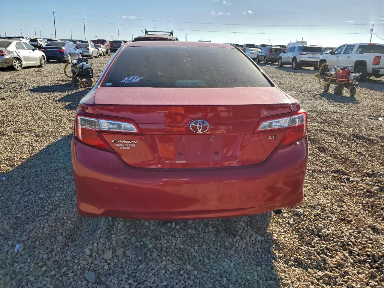 2014 TOYOTA CAMRY LE photo 6