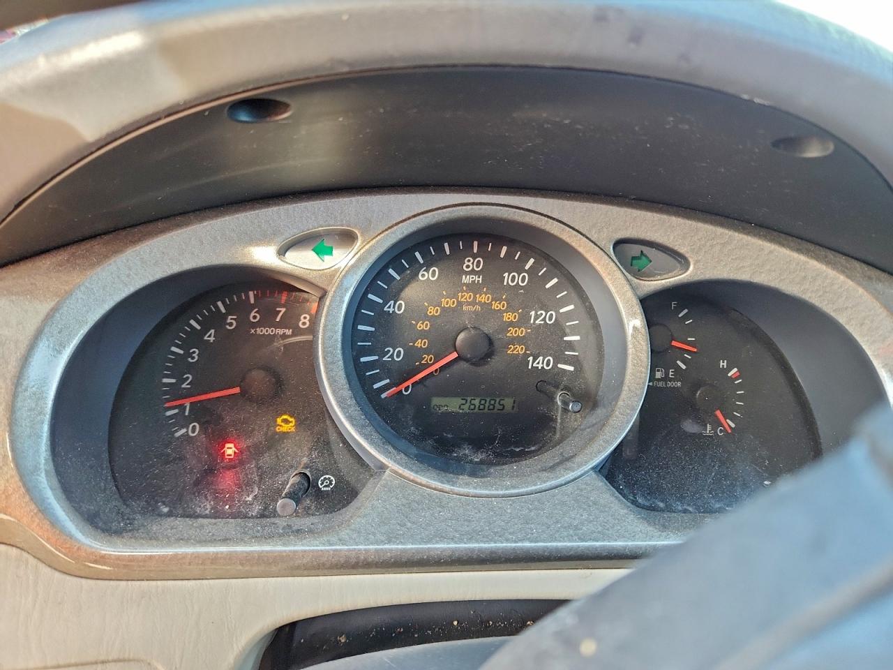 2003 TOYOTA HIGHLANDER LIMITED photo 9