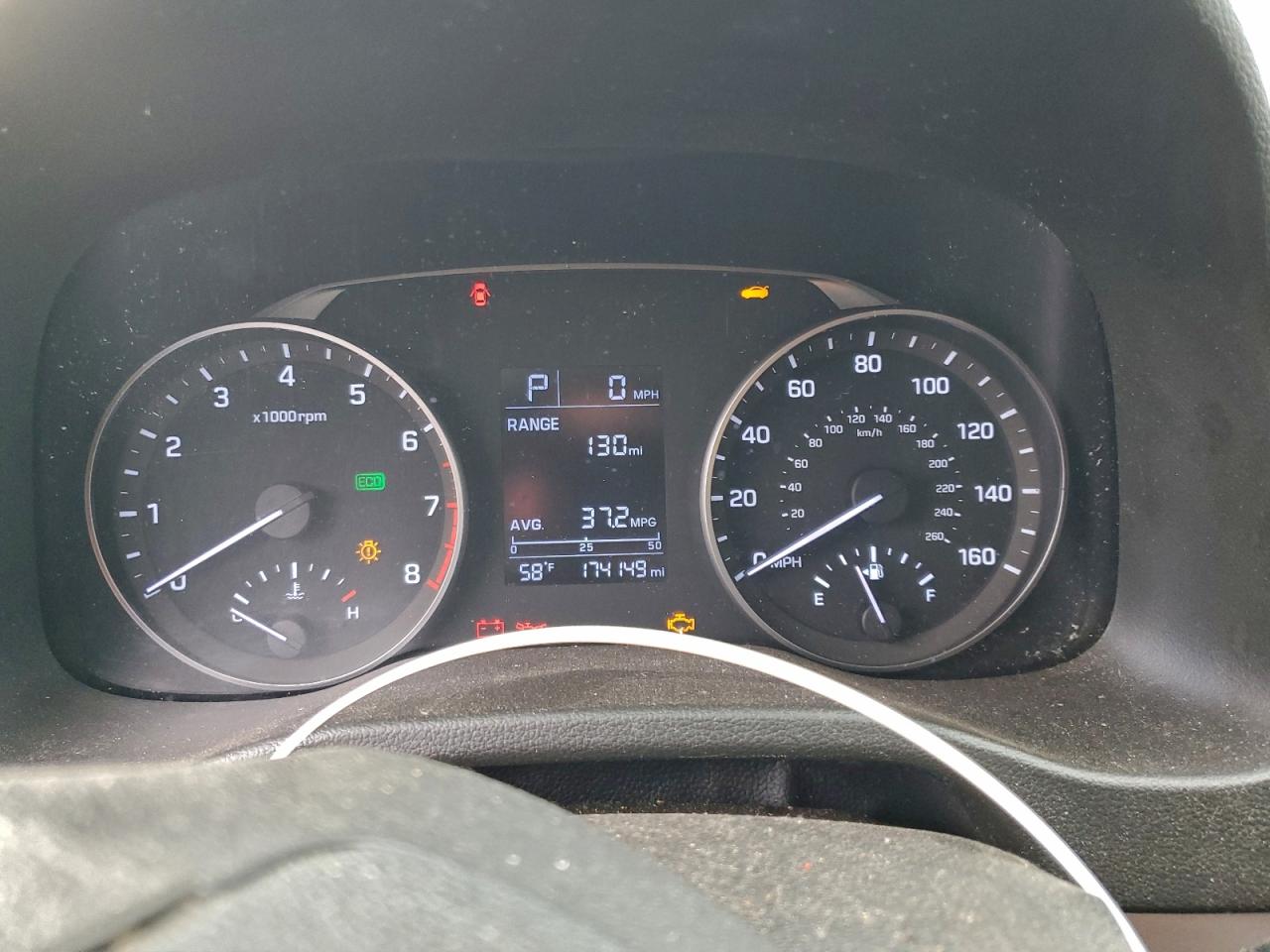 2018 HYUNDAI ELANTRA SE photo 9