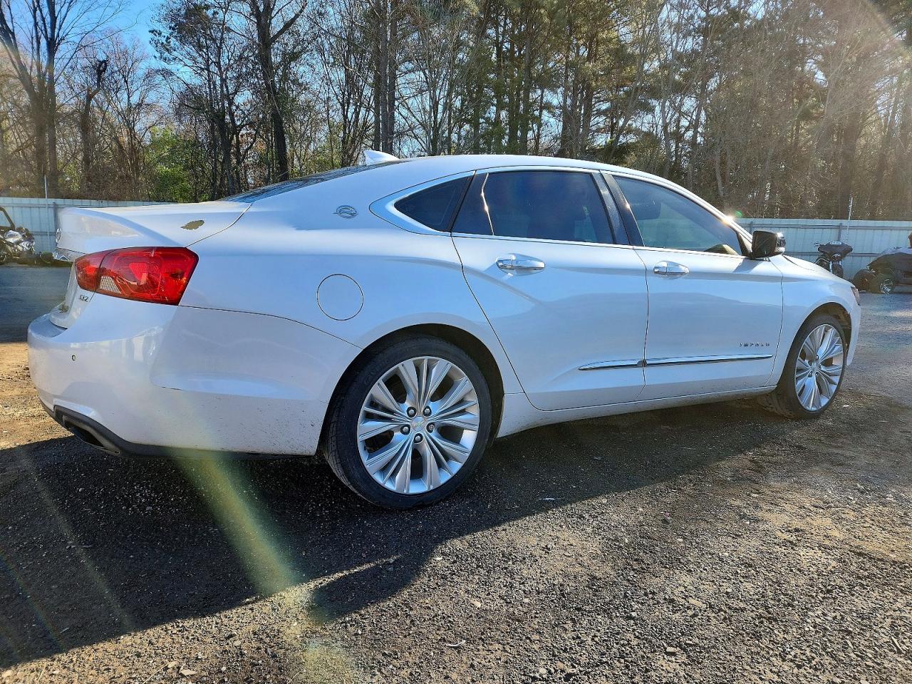 2015 CHEVROLET IMPALA LTZ photo 3