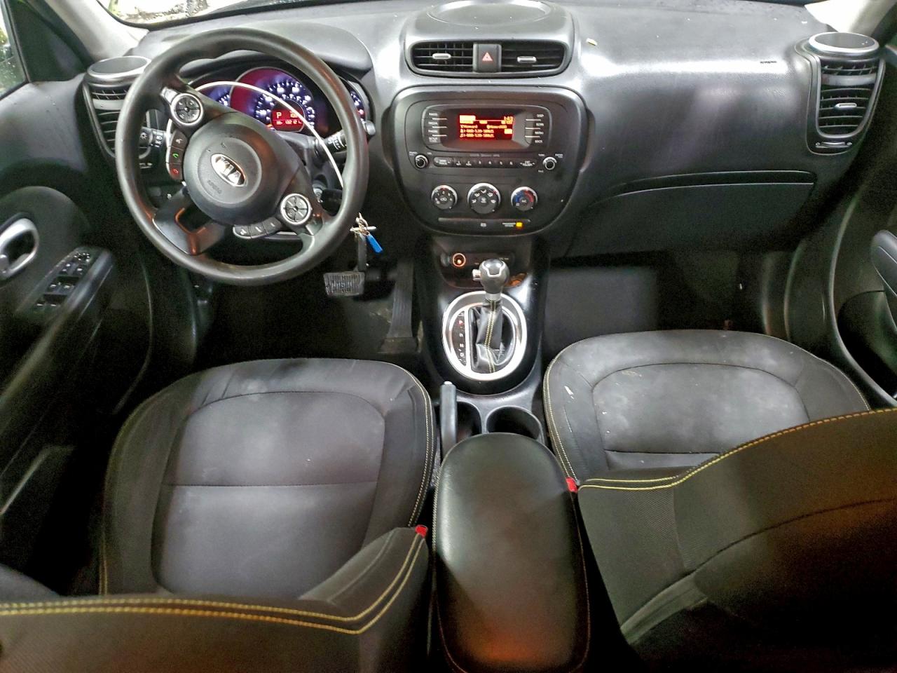 2015 KIA SOUL + photo 8
