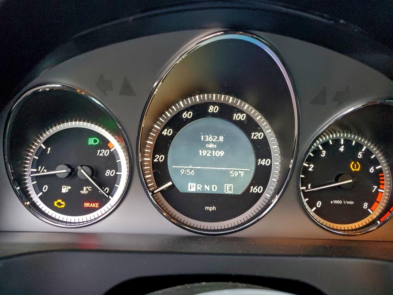 2011 MERCEDES-BENZ C 300 photo 9