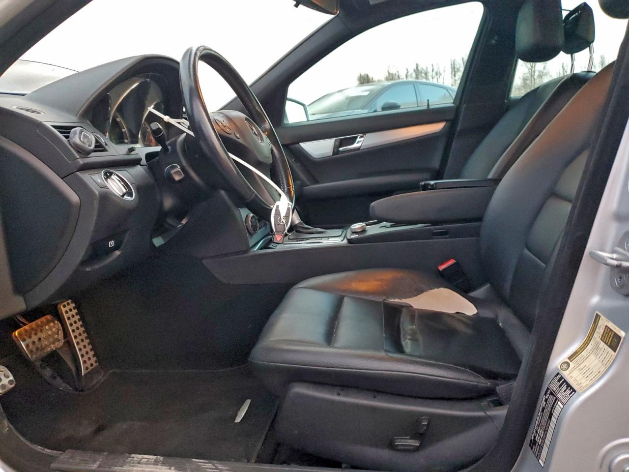 2011 MERCEDES-BENZ C 300 photo 7