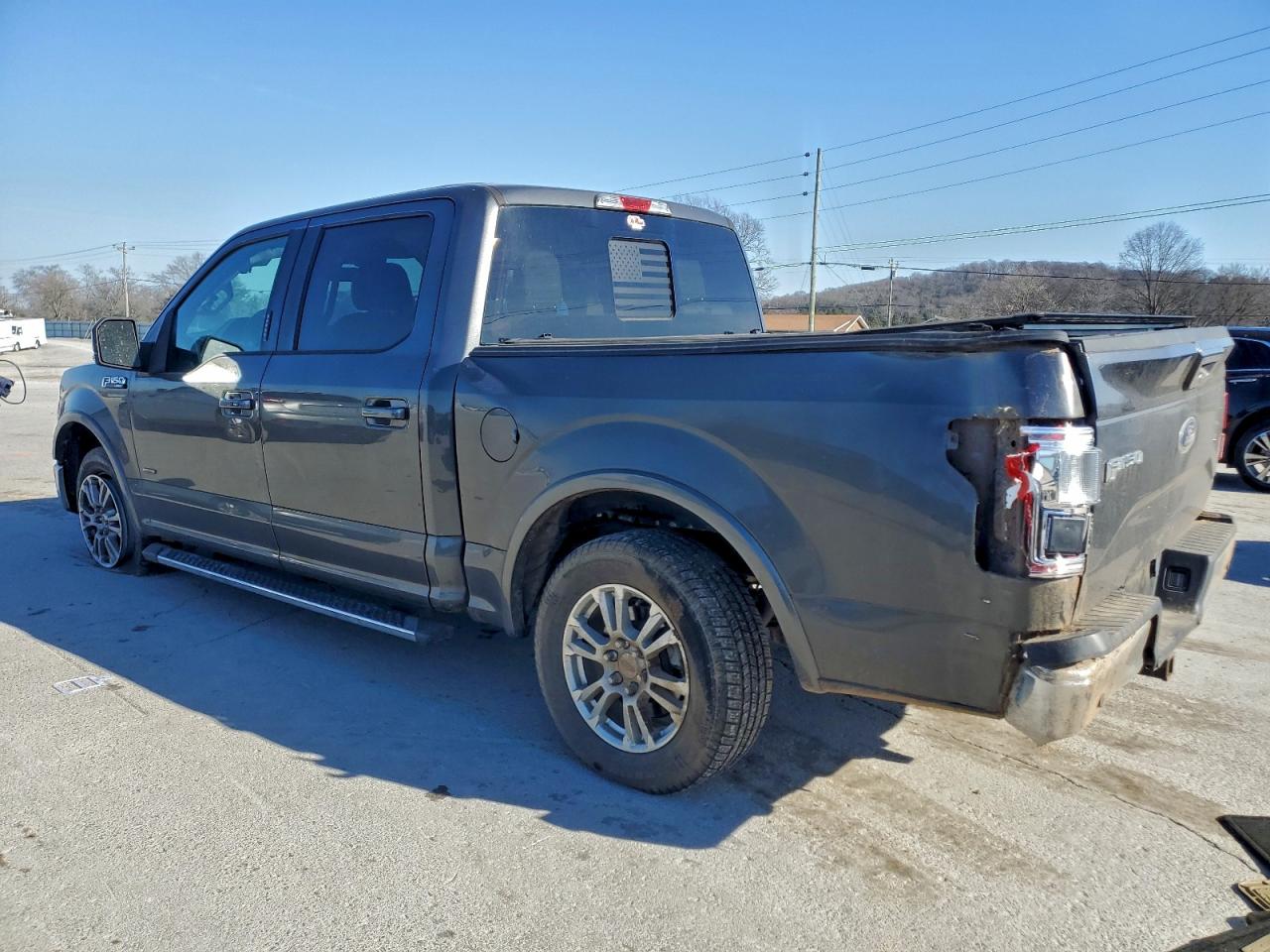 2015 FORD F150 SUPERCREW photo 2