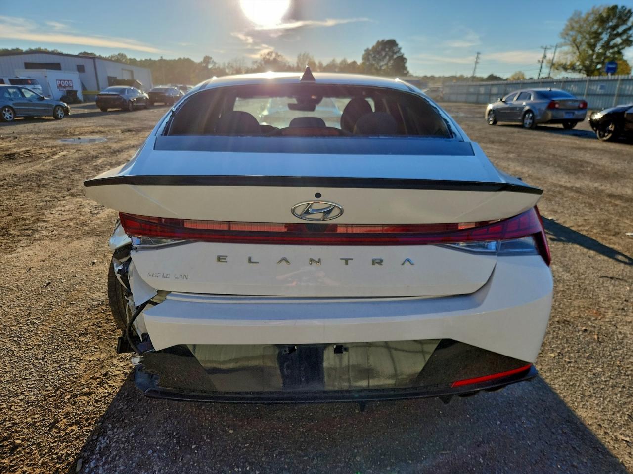 2023 HYUNDAI ELANTRA N LINE photo 6