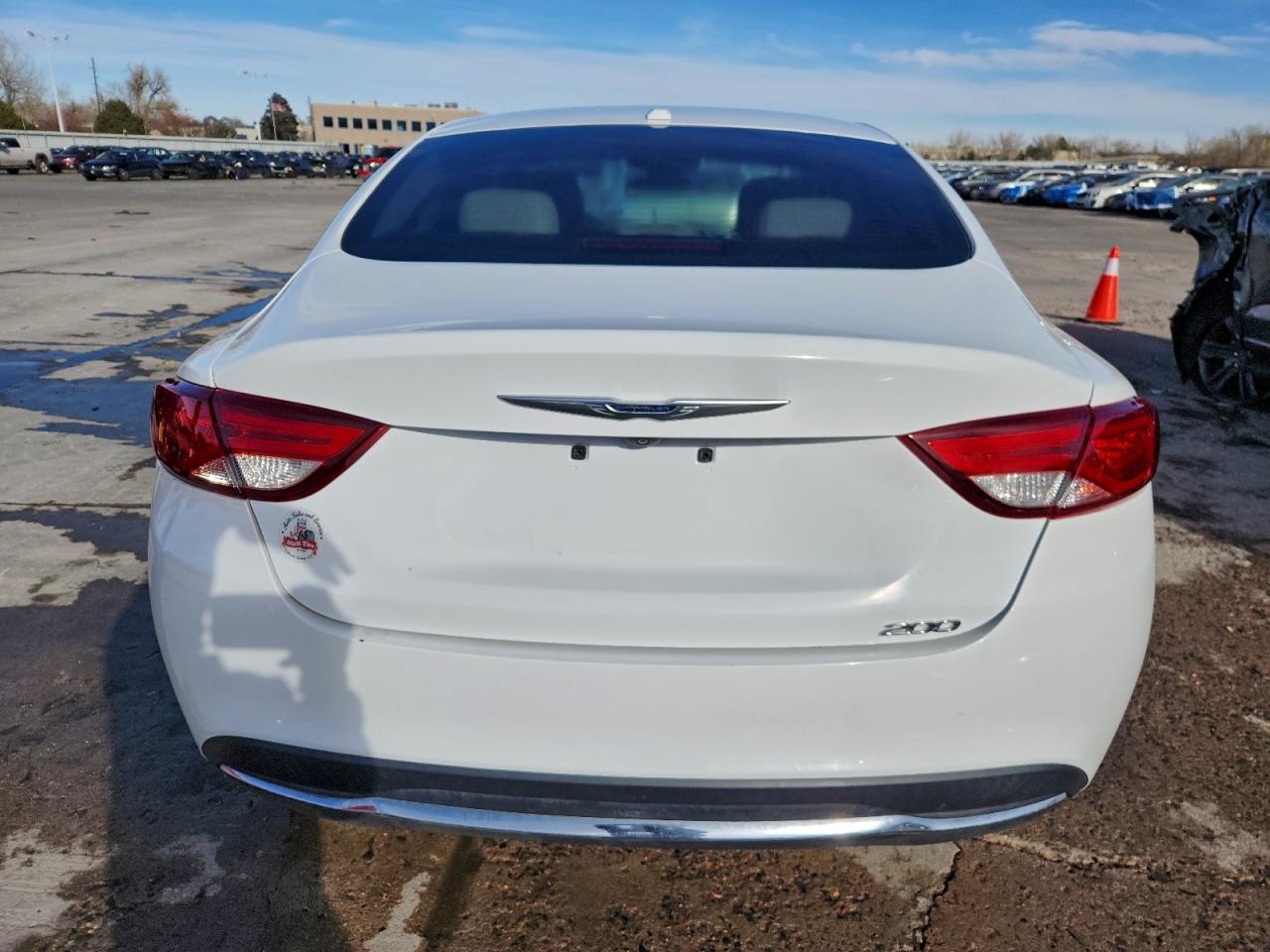 2015 CHRYSLER 200 LIMITED photo 6