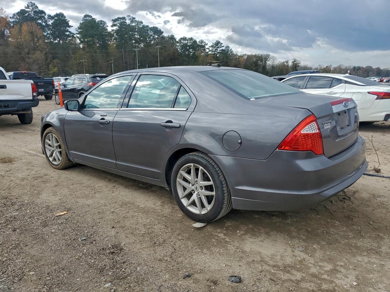 2010 FORD FUSION SEL photo 2