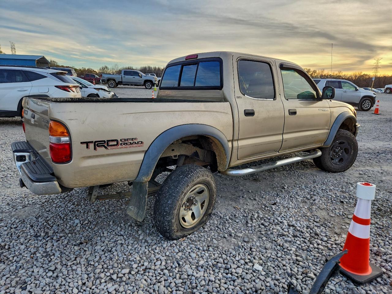 2004 TOYOTA TACOMA DOUBLE CAB photo 3